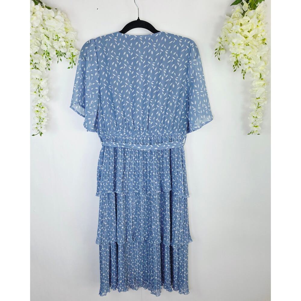 Entro Midi Tiered Dress Large Blue White Feather Pleated Flutter Sleeve Cottage - Picture 3 of 15